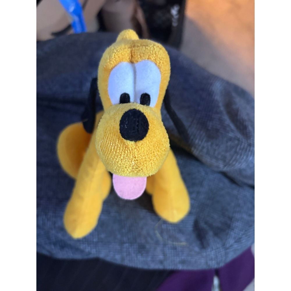 Disney Pluto Plush Just Play Stuffed Animal Mickey Mouse Yellow Cuddle‎ Dog 8"